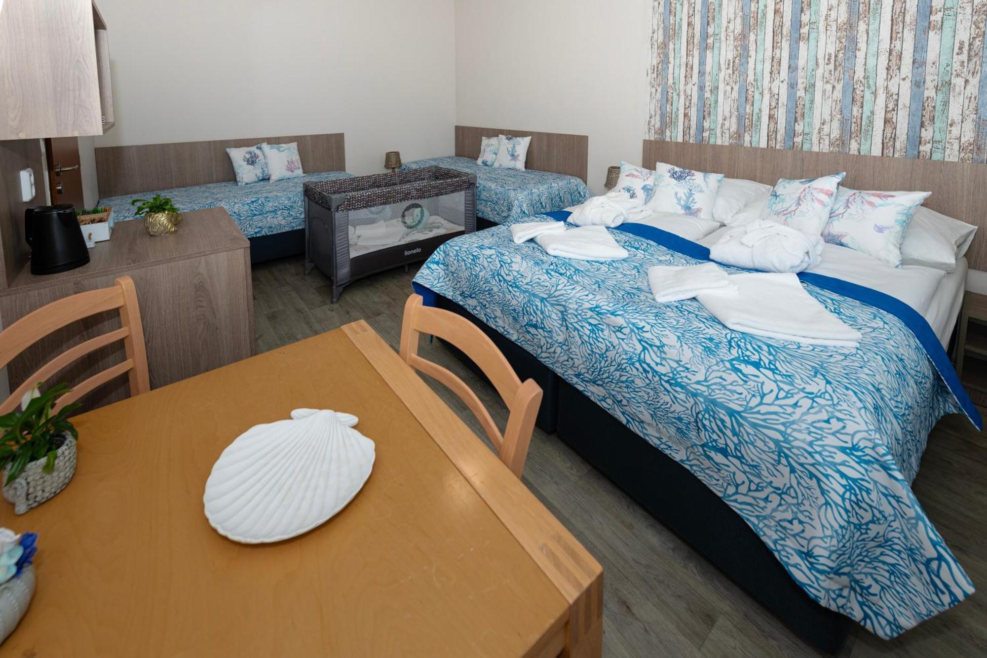 Aqua Hotel Decin Exterior photo